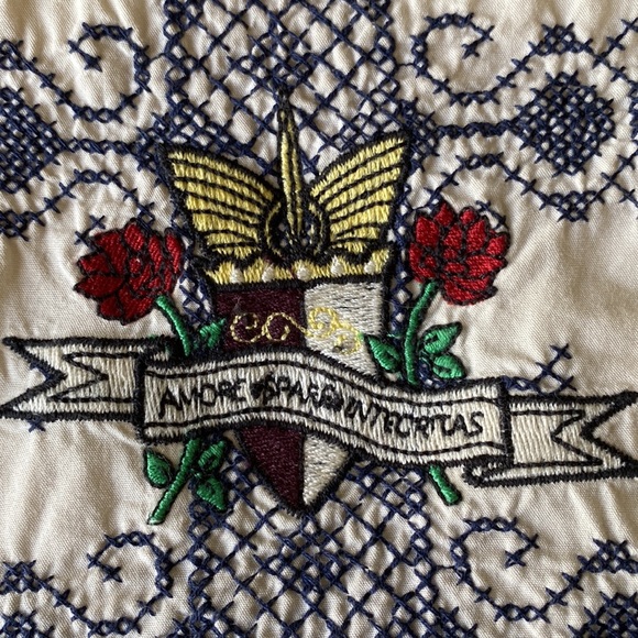 Boho-embroidered Sleeveless Top - Picture 2 of 13